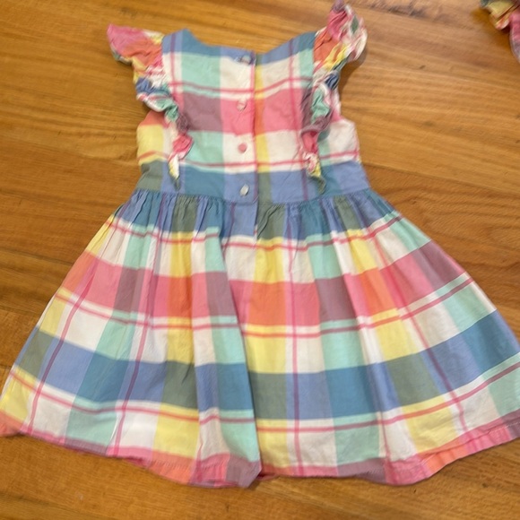 Tommy Bahama Pastel Checked 3 Piece Formal Dress, Bloomer and Hat Set 24 months - Picture 2 of 11